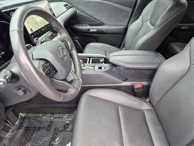 Used 2026 Lexus TX 350 AWD w/ Technology Package image 16