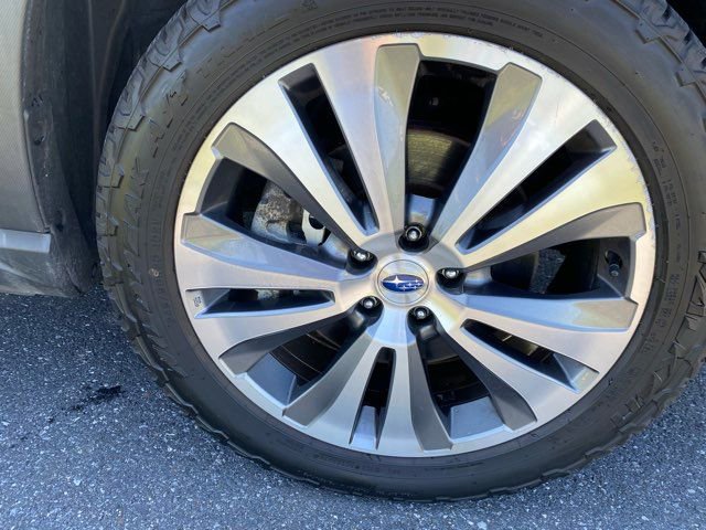 Used 2020 Subaru Ascent Touring image 33