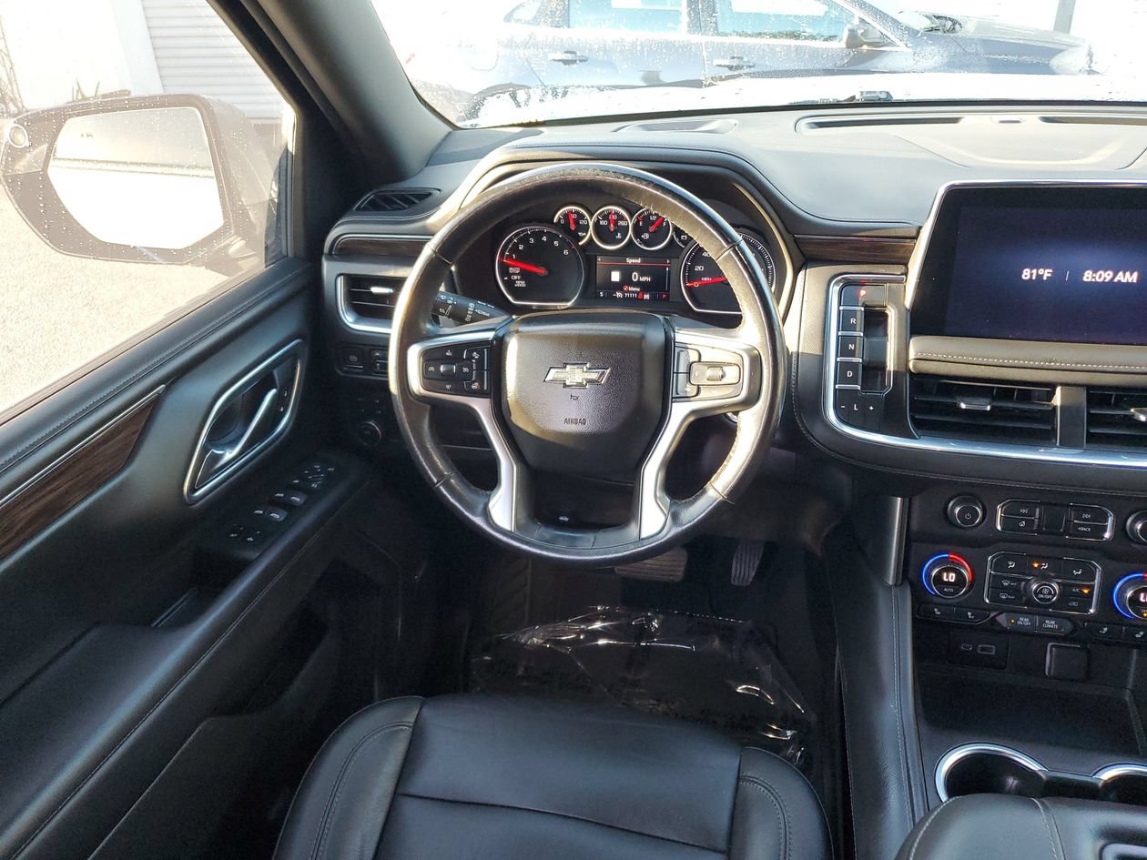 Used 2021 Chevrolet Tahoe Z71 w/ Luxury Package AWD/4WD image 10