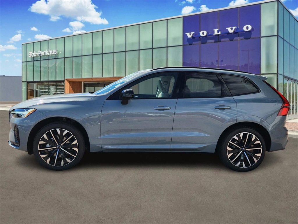 New 2026 Volvo XC60 B5 Ultra w/ Protection Package Premier image 26