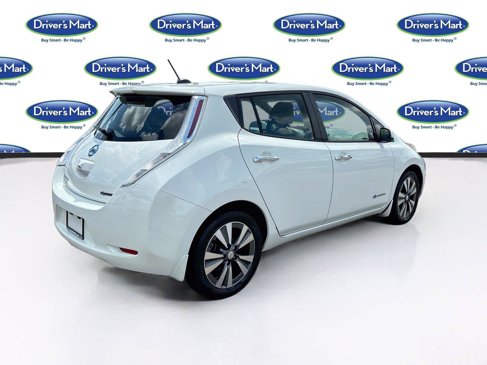 Used 2016 Nissan Leaf SL w/ Premium Package FWD image 7