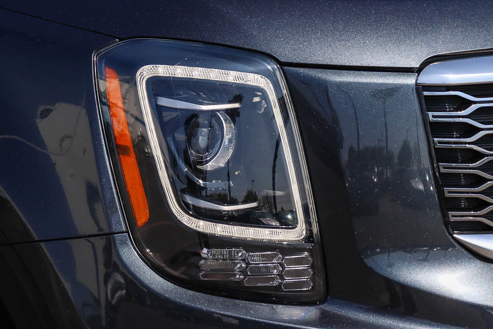 Used 2020 Kia Telluride S image 4