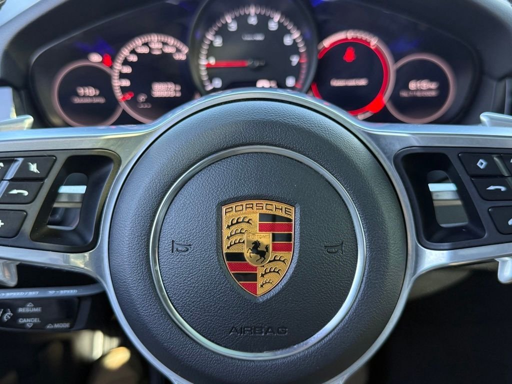 Used 2021 Porsche Cayenne AWD/4WD image 30