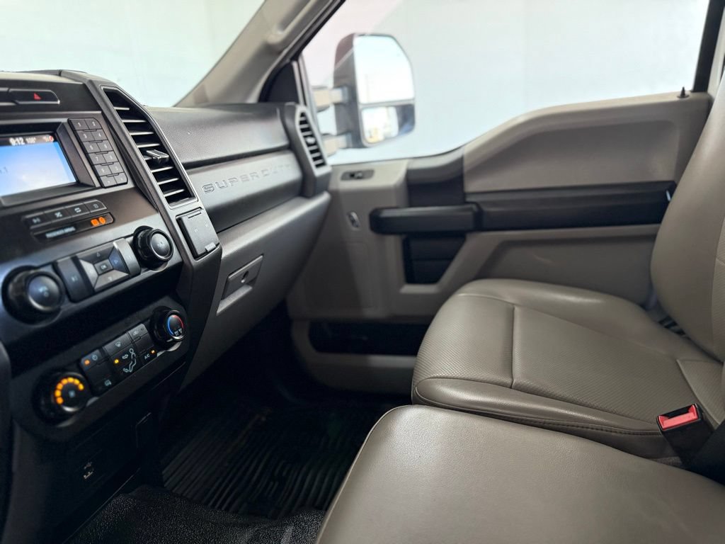 Used 2020 Ford F350 XL w/ Power Equipment Group RWD image 29
