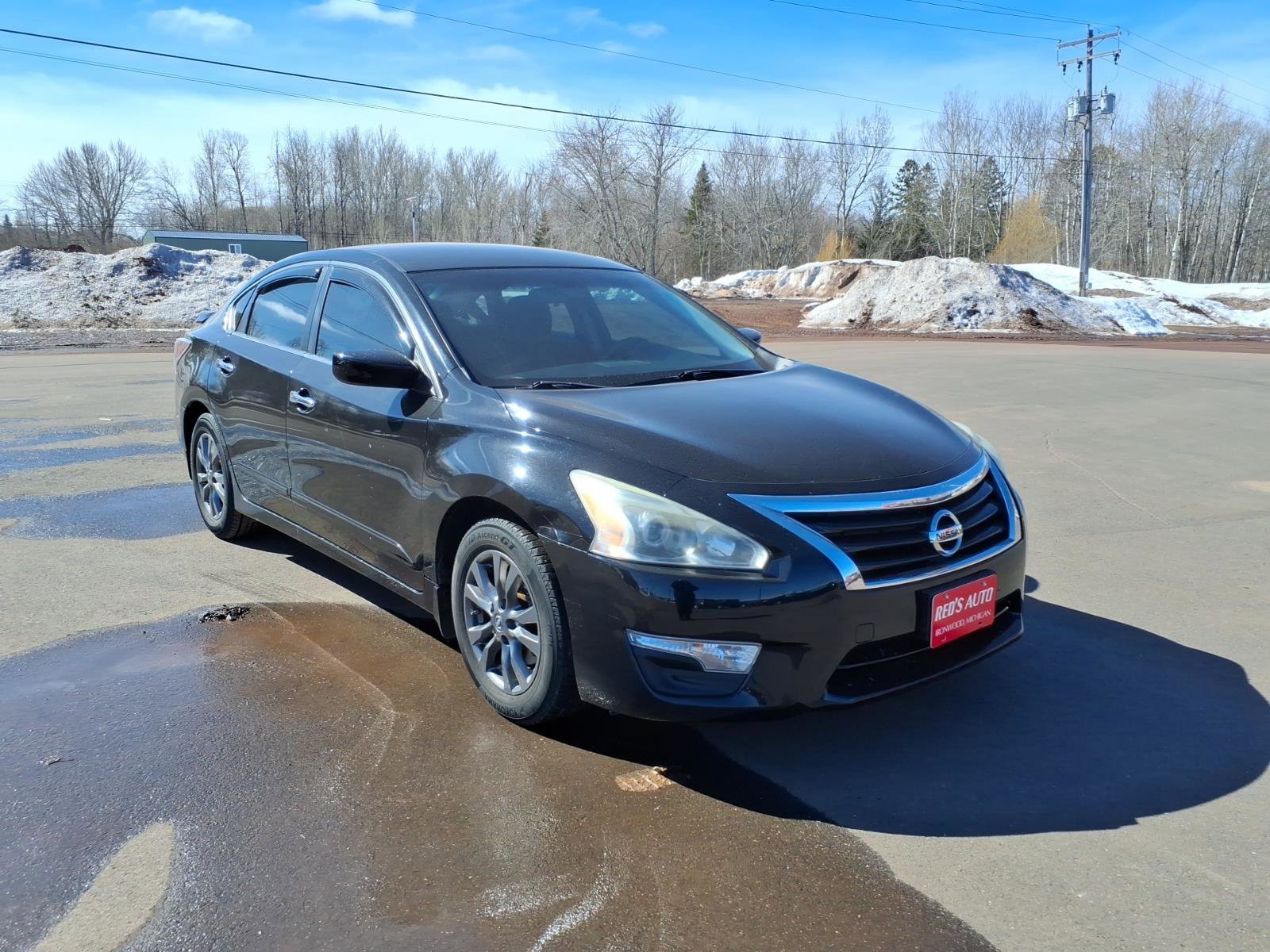 Used 2015 Nissan Altima 2.5 S w/ Special Edition Package image 8