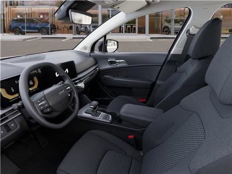 New 2026 Kia Sportage LX image 17