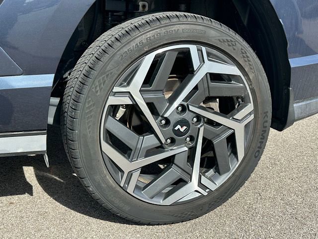 Used 2024 Hyundai Kona N Line image 31