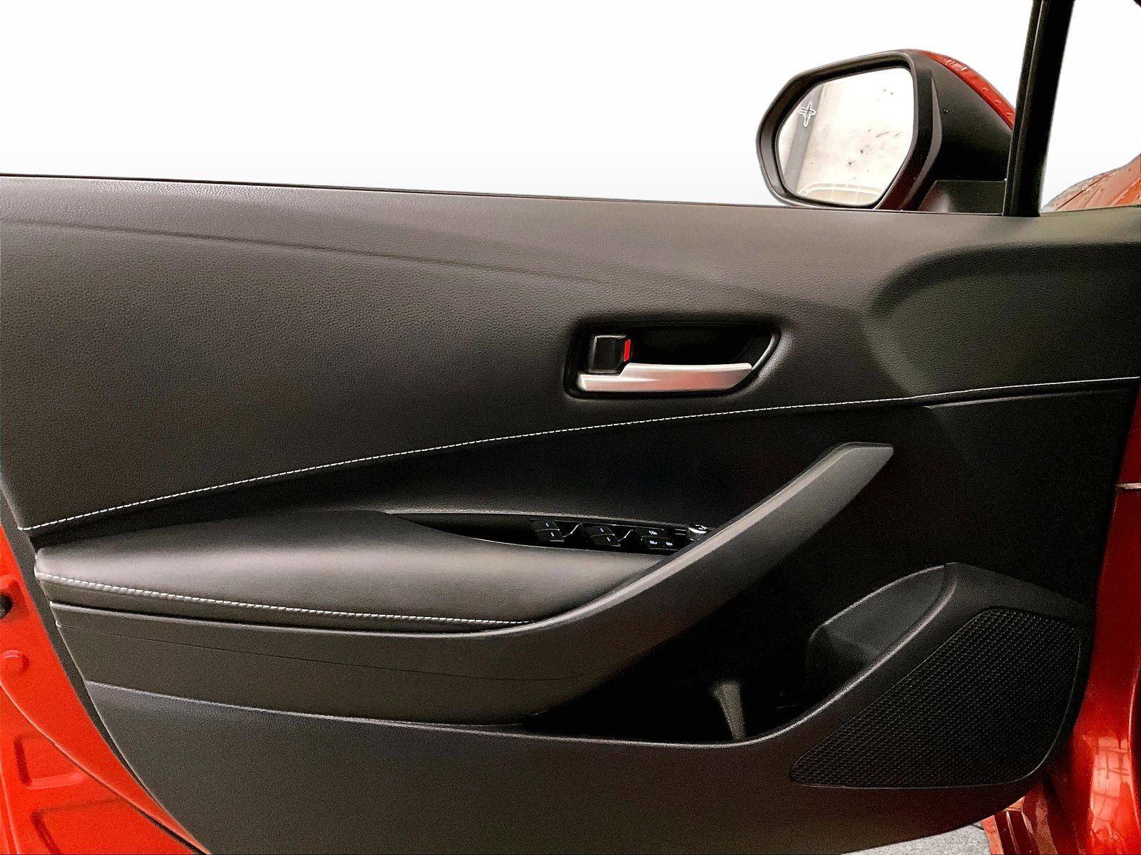 Used 2019 Toyota Corolla SE FWD image 22
