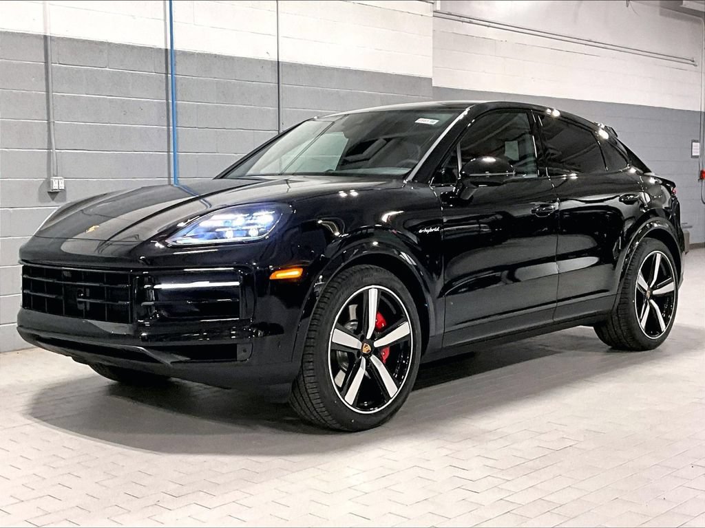 Used 2026 Porsche Cayenne S AWD/4WD image 1