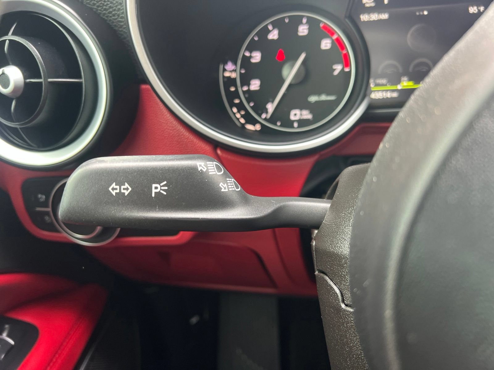 Used 2019 Alfa Romeo Stelvio w/ Nero Edizione RWD image 24
