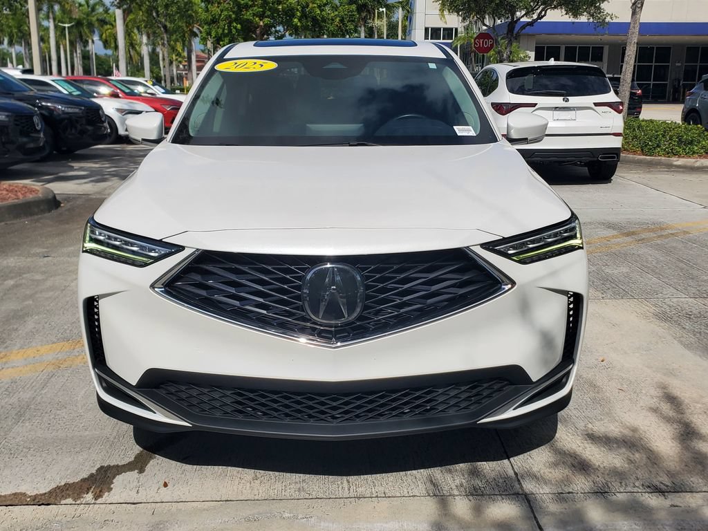 Used 2025 Acura MDX FWD image 2