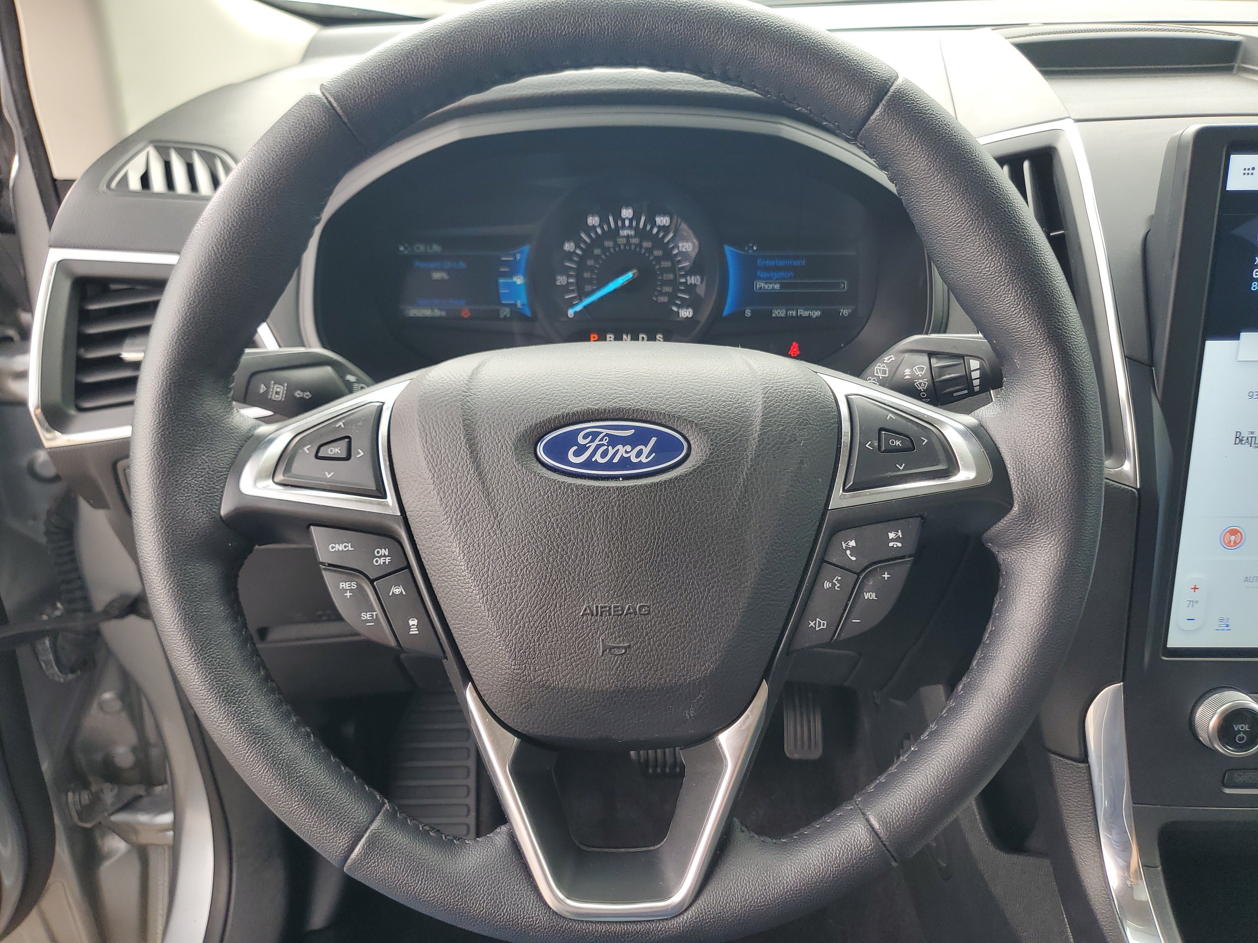 Used 2023 Ford Edge Titanium w/ Equipment Group 301A AWD/4WD image 14