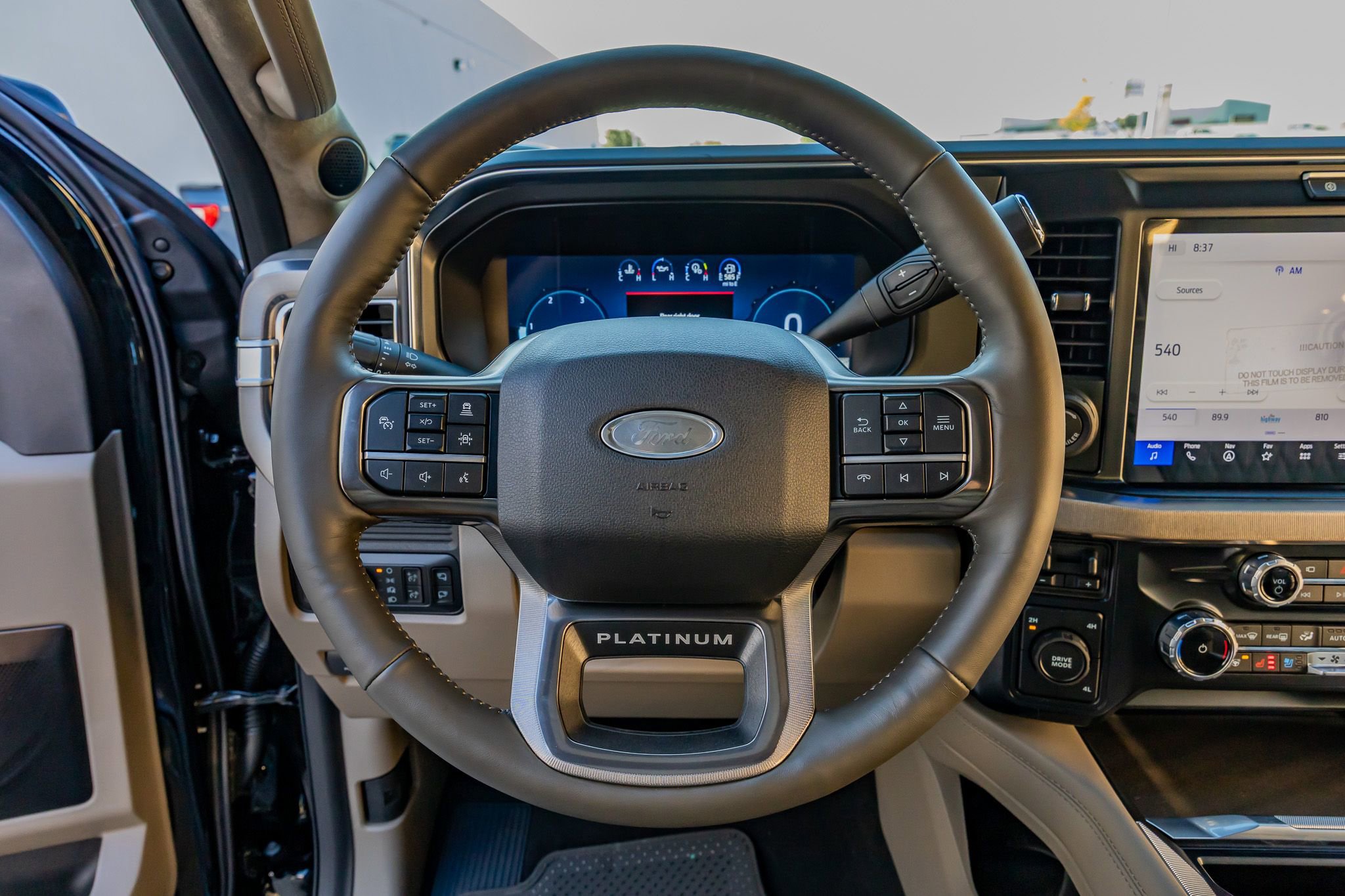 Used 2026 Ford F450 Platinum w/ Platinum Plus Package image 19