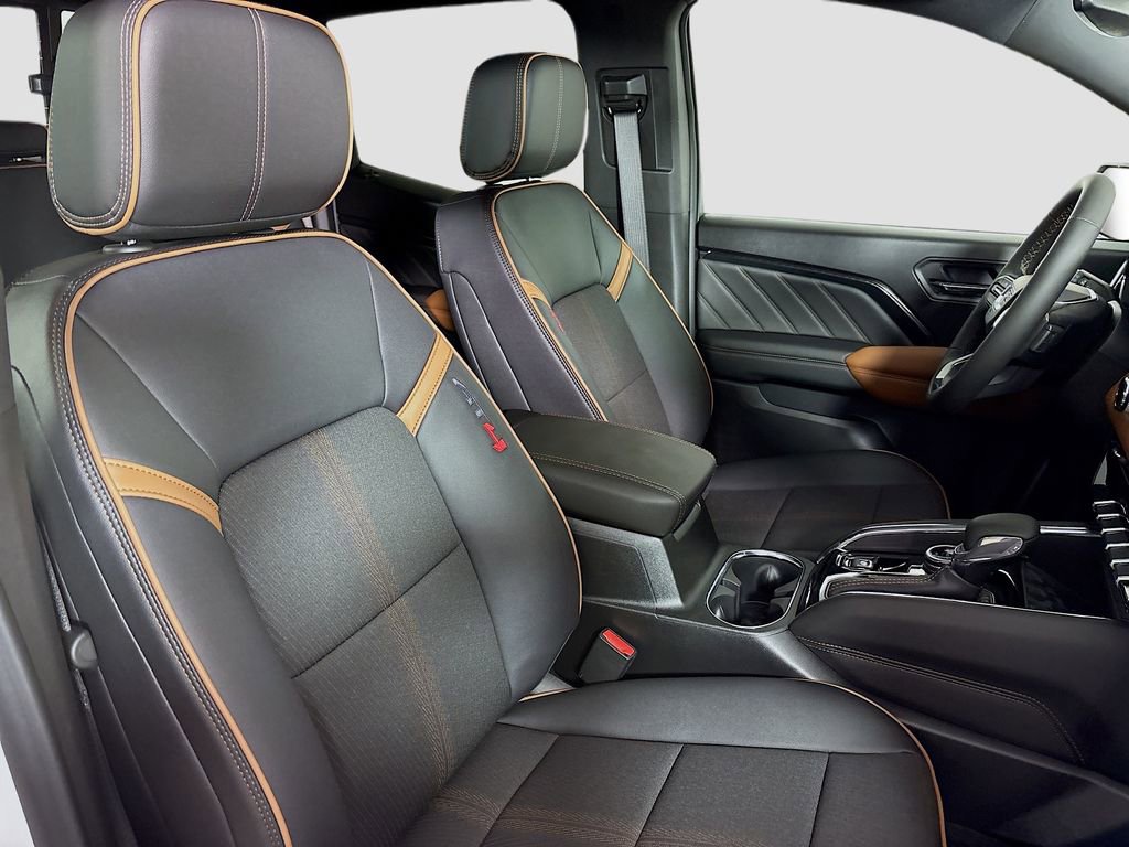 New 2026 GMC Canyon AT4 image 28