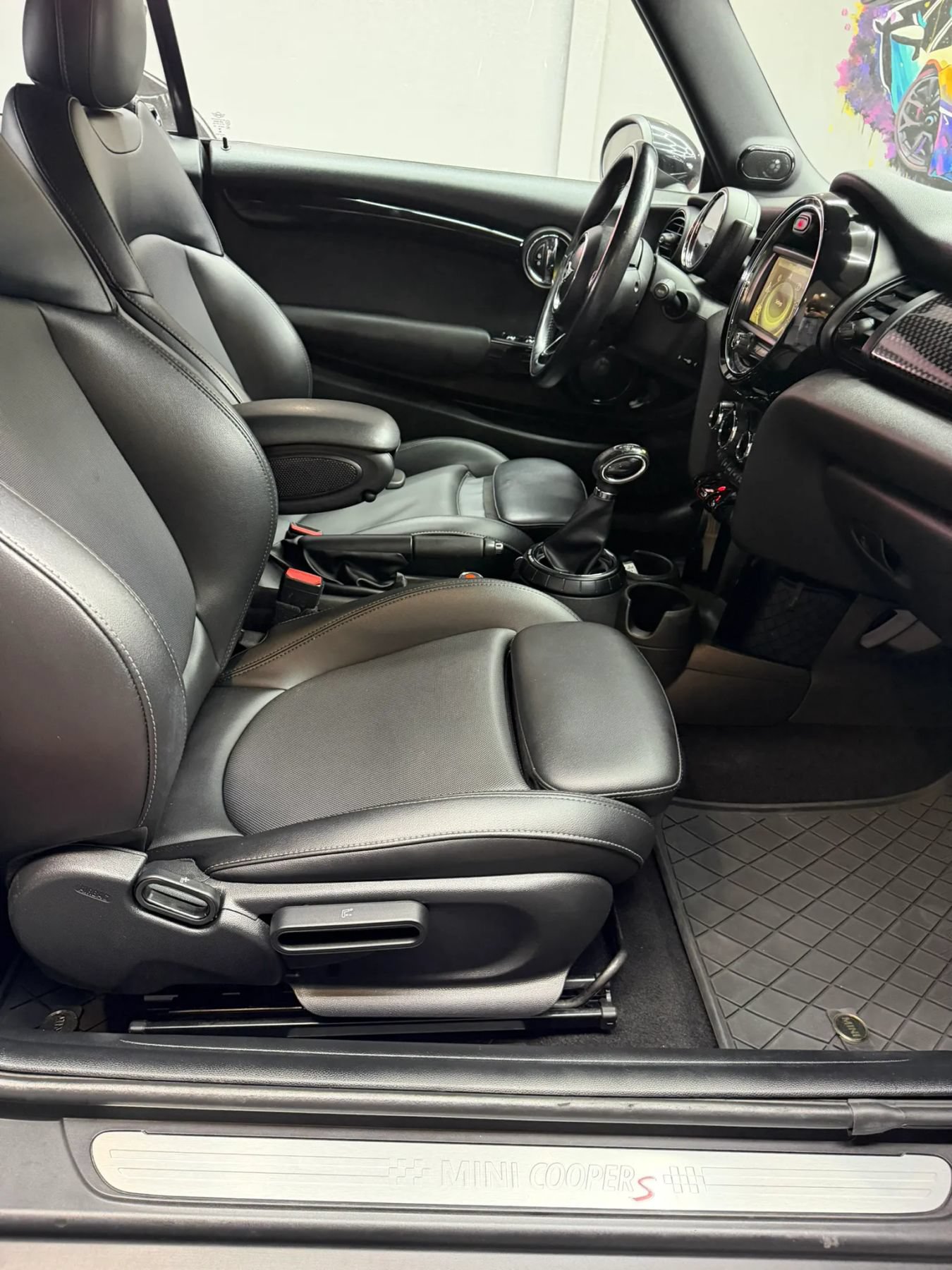 Used 2017 MINI Cooper S FWD image 26