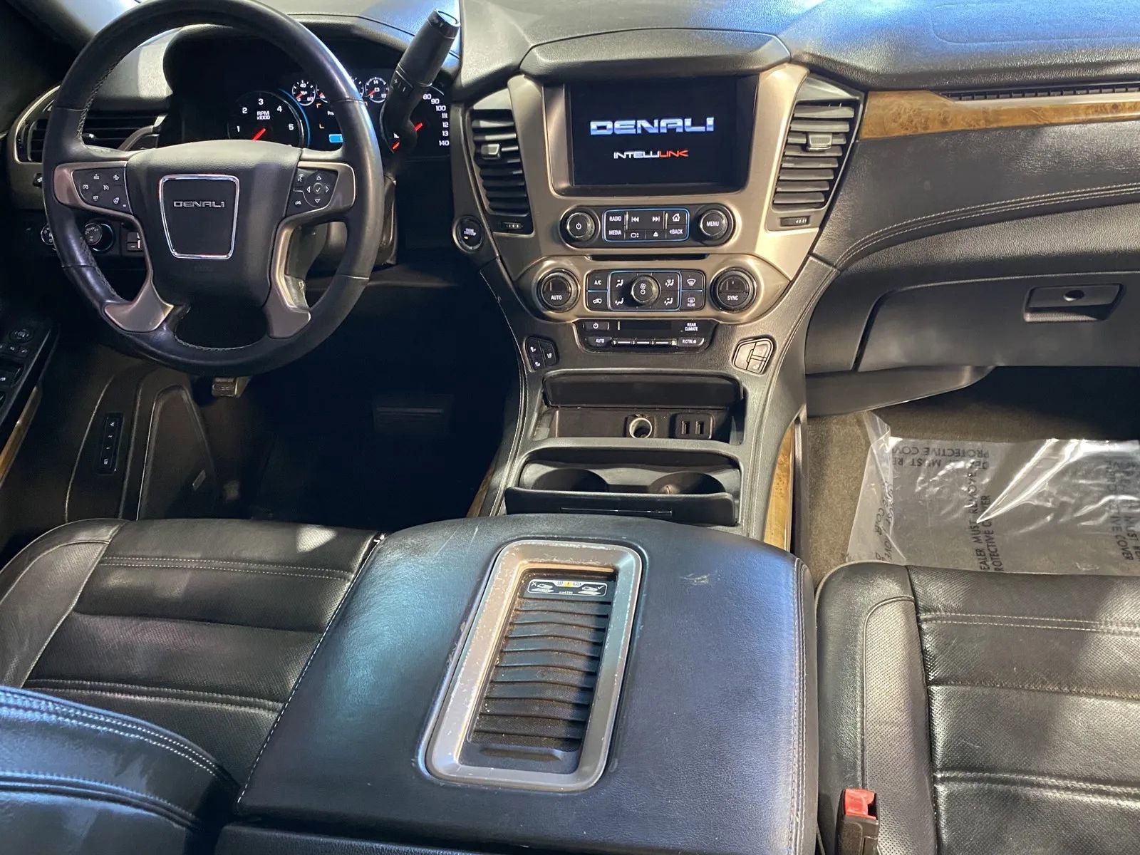 Used 2017 GMC Yukon XL Denali w/ Open Road Package image 5