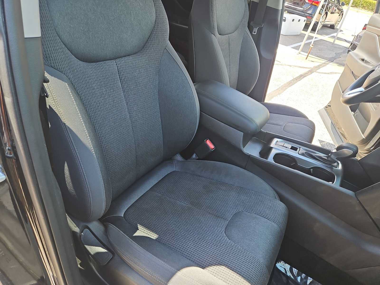 Used 2019 Hyundai Santa Fe SEL FWD image 22
