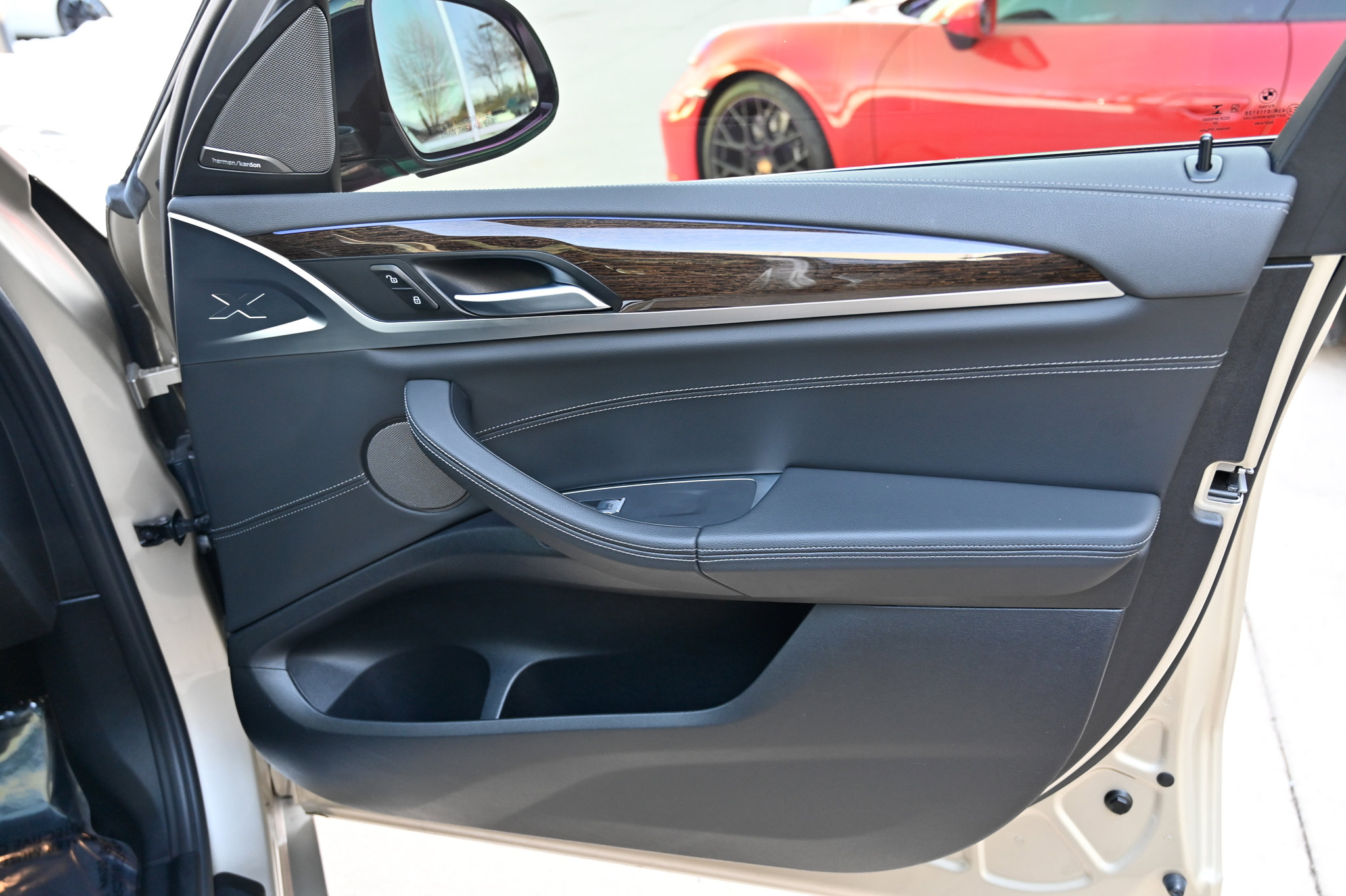 Used 2021 BMW X3 M40i w/ Executive Package image 57