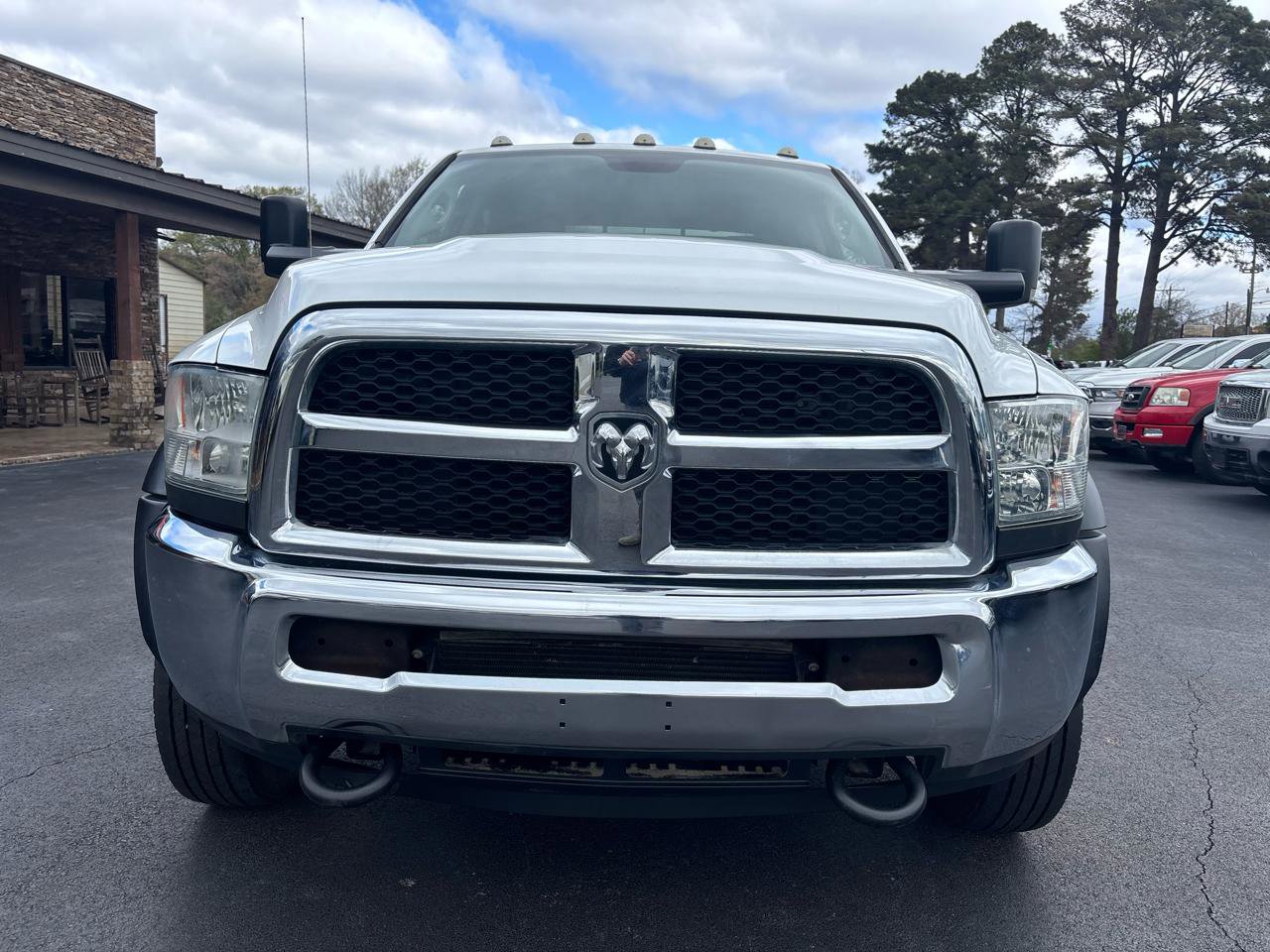 Used 2018 RAM 5500 Tradesman w/ Ambulance Prep Group RWD image 2