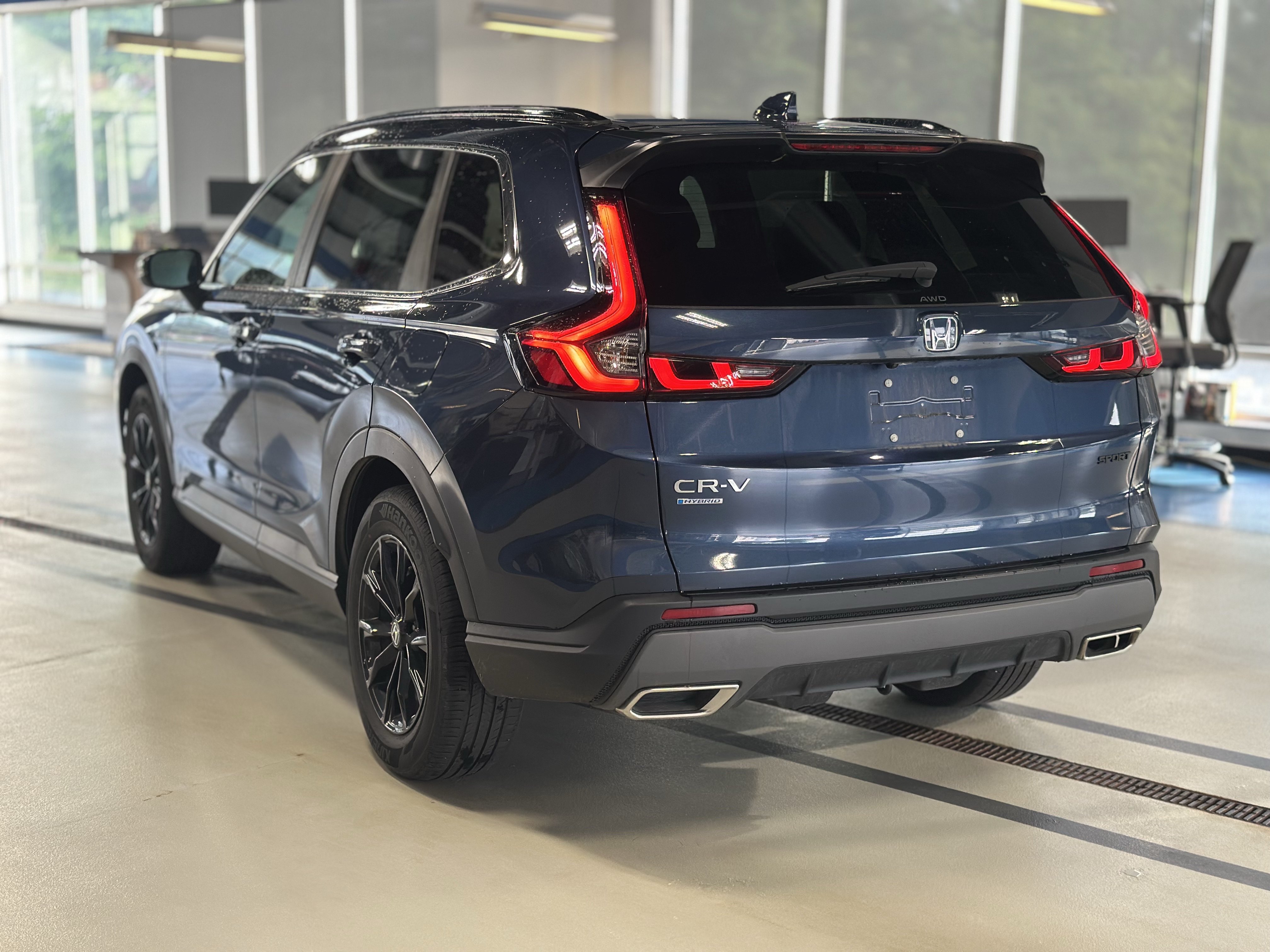Used 2023 Honda CR-V Sport image 8