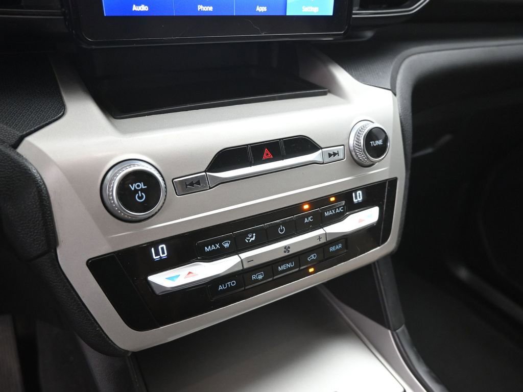 Certified 2021 Ford Explorer 2WD image 25