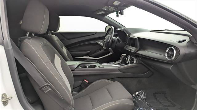 Used 2019 Chevrolet Camaro LT RWD image 18