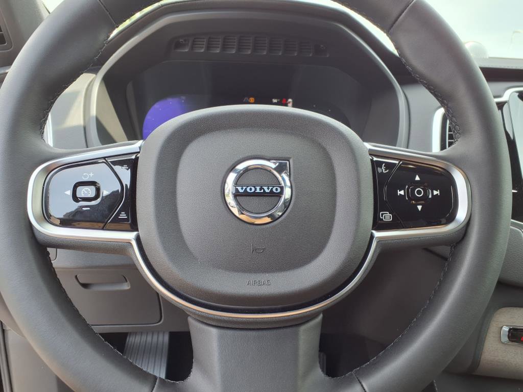 Used 2024 Volvo XC90 T8 Ultimate image 53