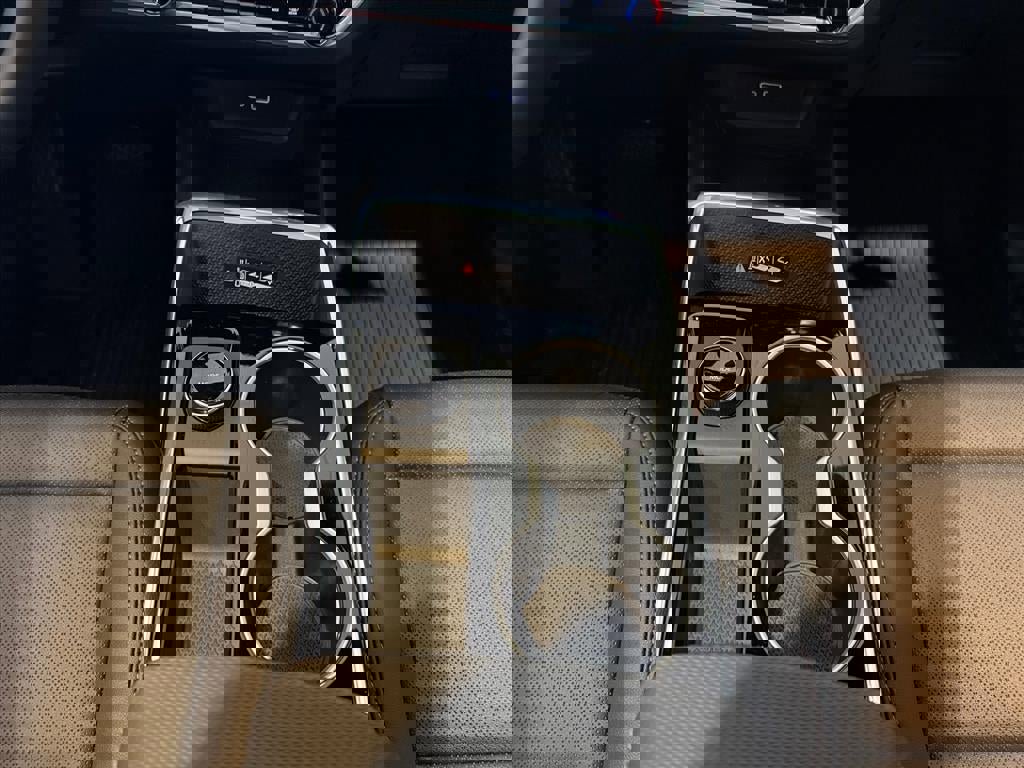 New 2026 Chevrolet Equinox LT w/ Convenience Package II image 9