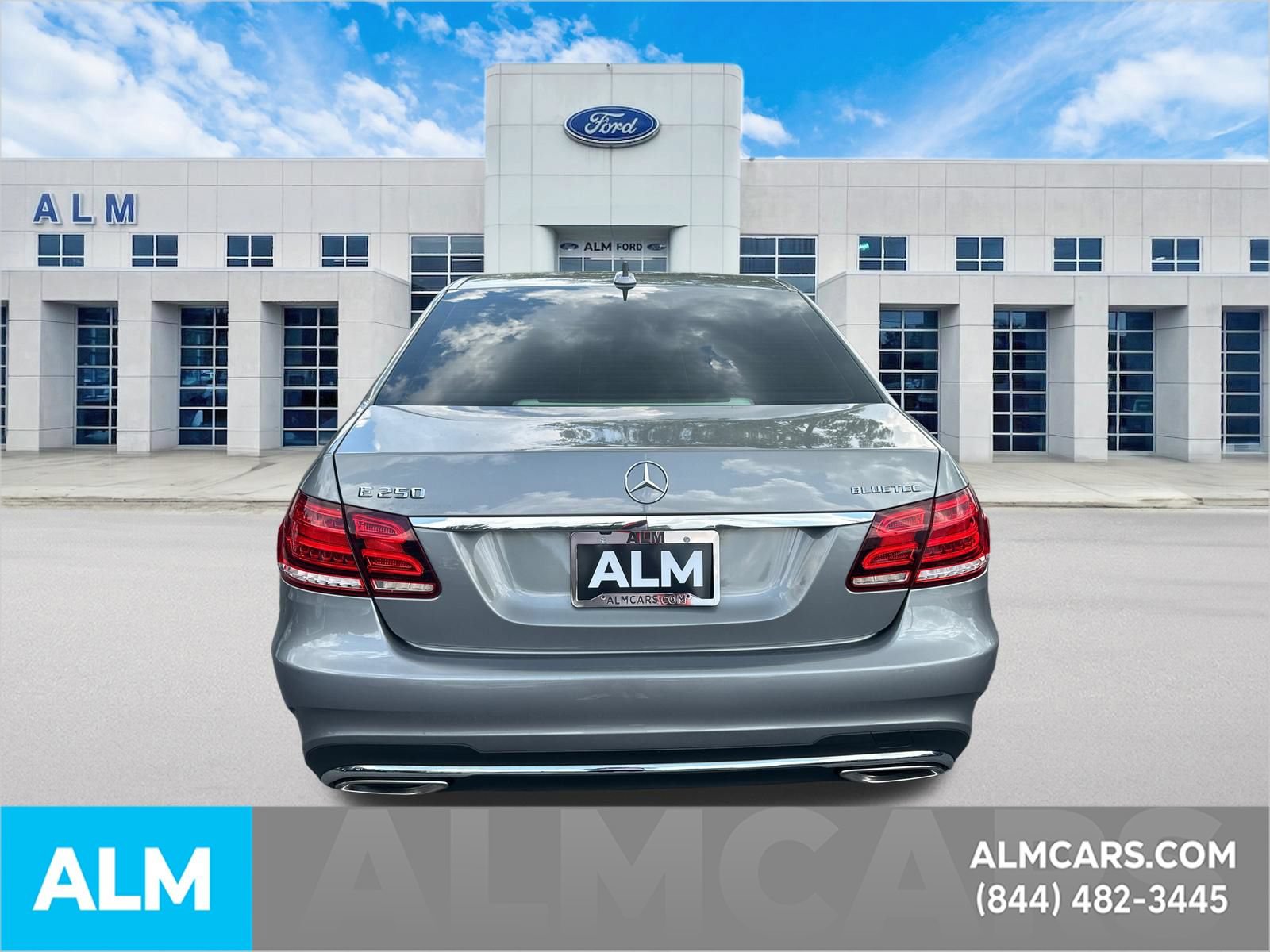 Used 2015 Mercedes-Benz E 250 BlueTEC Sedan image 6