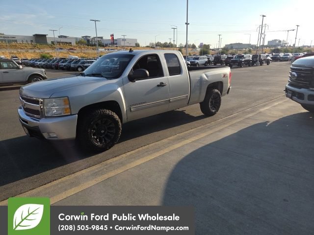 Used 2011 Chevrolet Silverado 1500 LT w/ All-Star Edition AWD/4WD image 15