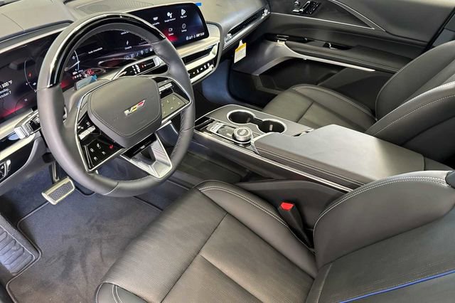 New 2026 Cadillac Lyriq V image 10