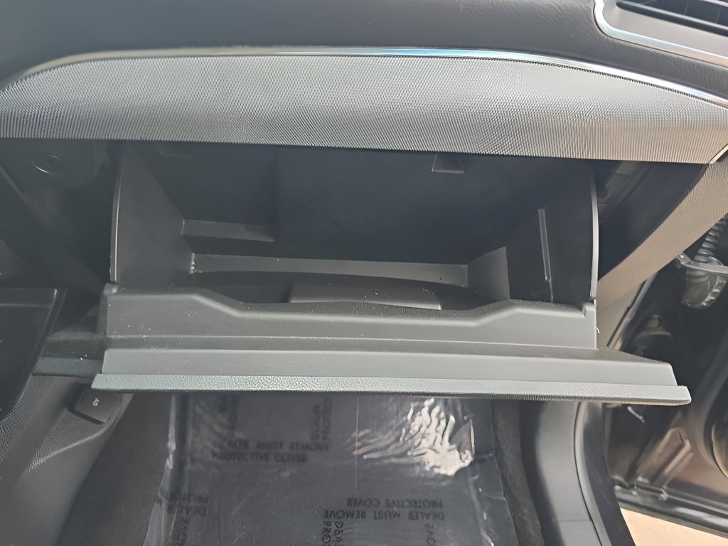 Used 2022 Ford Edge Titanium AWD/4WD image 36