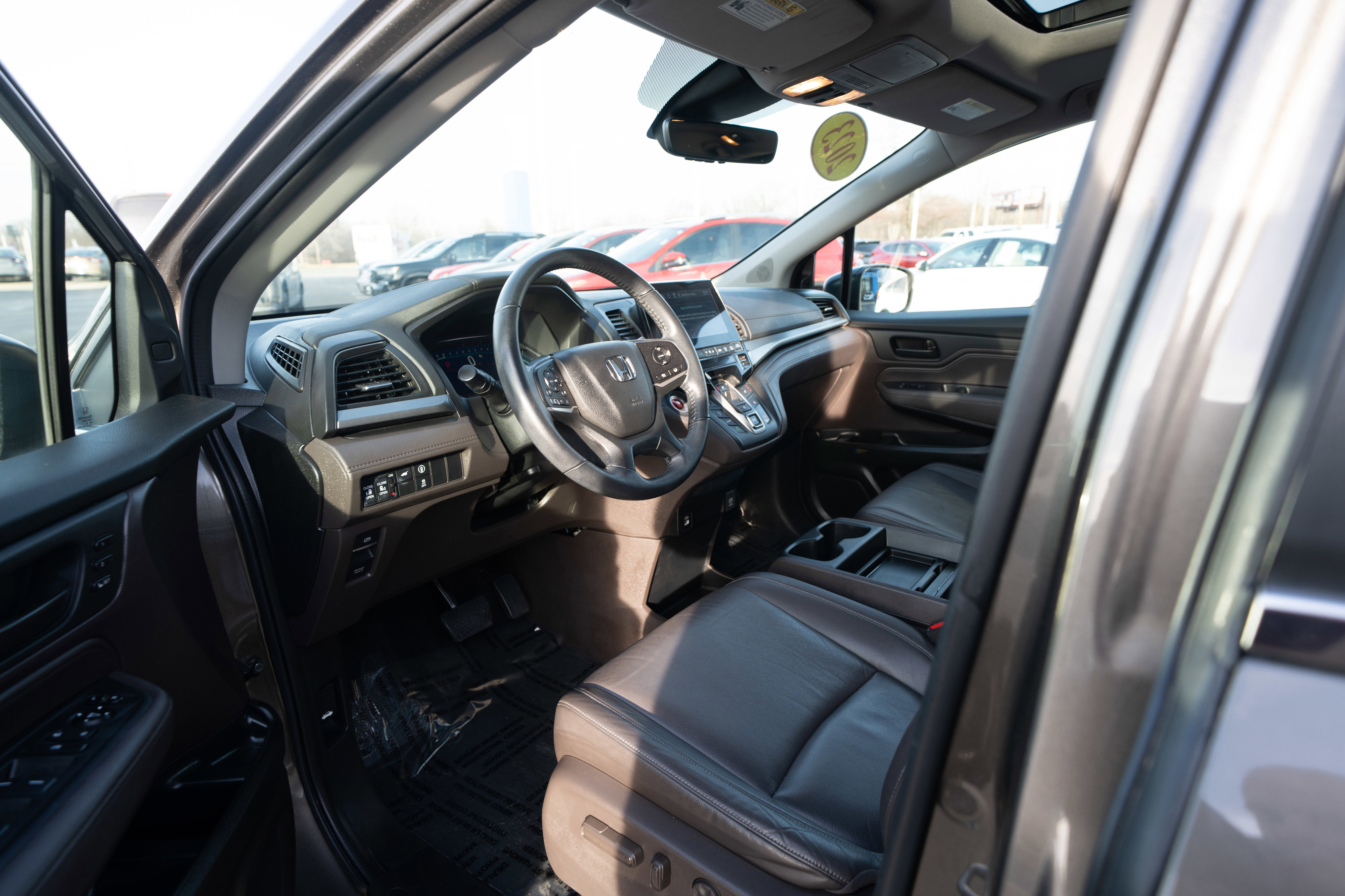 Used 2023 Honda Odyssey EX-L image 8