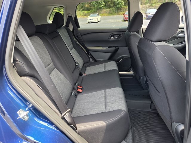 New 2026 Nissan Rogue SV FWD image 12