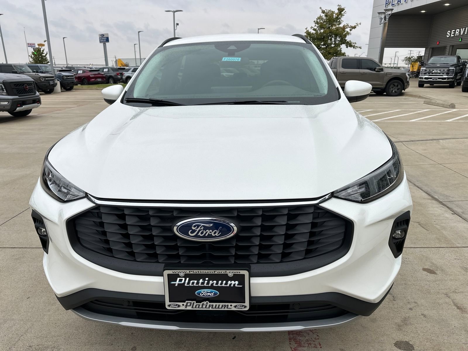 New 2026 Ford Escape SE FWD image 8