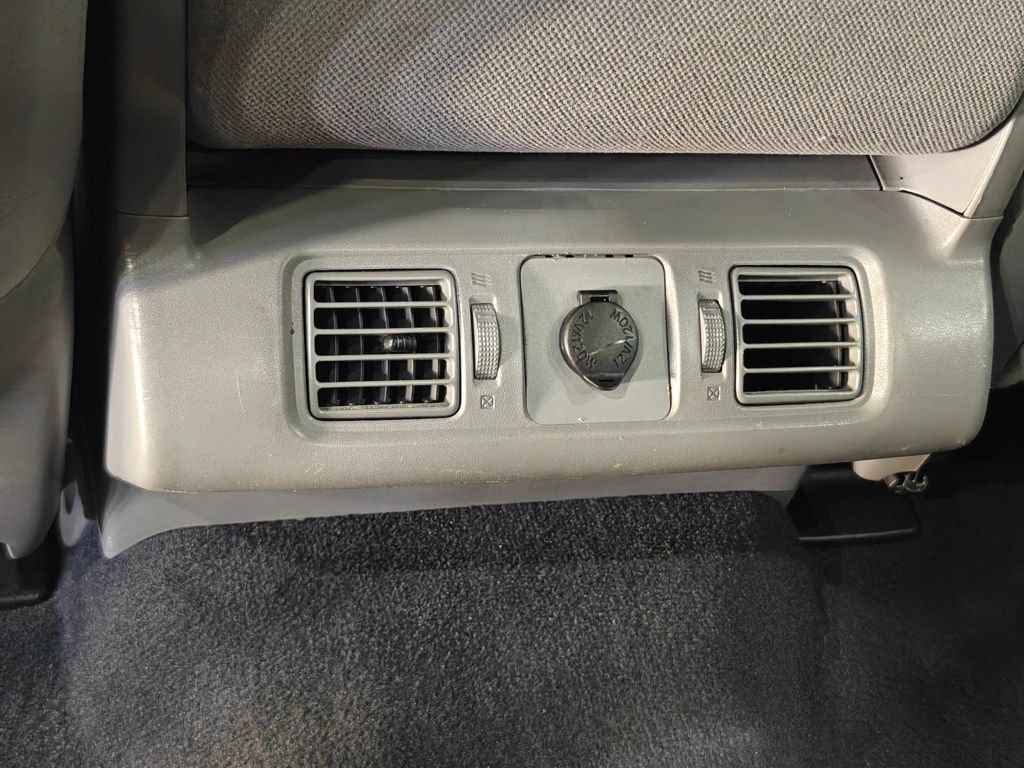 Used 2012 Toyota Tundra 4x4 CrewMax w/ Tow Pkg image 27