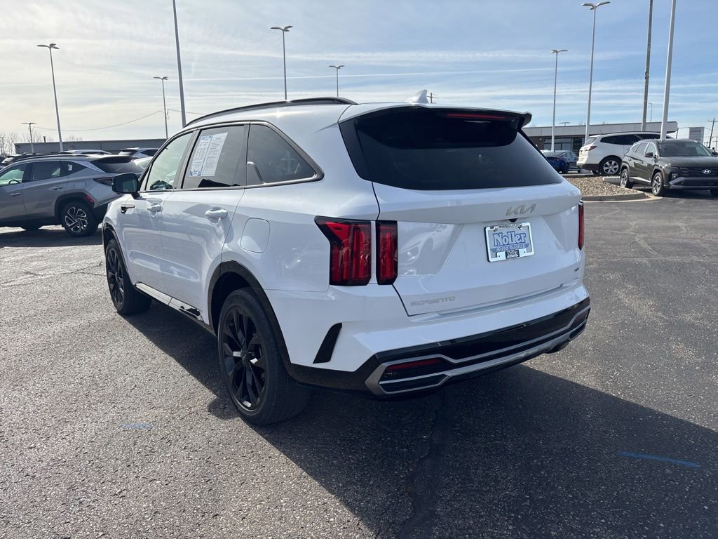 Used 2023 Kia Sorento SX image 6