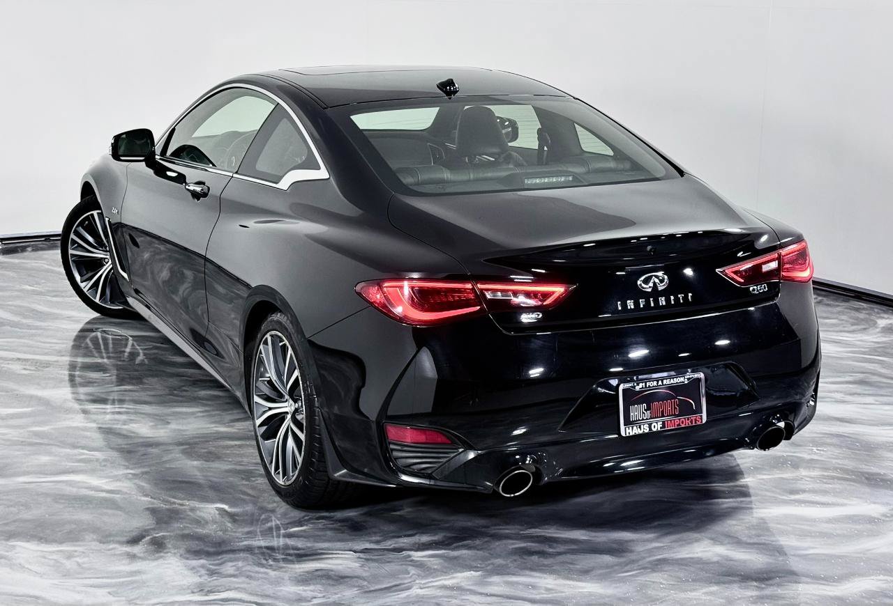 Used 2017 INFINITI Q60 2.0t w/ Premium Plus Package 2.0T AWD/4WD image 12