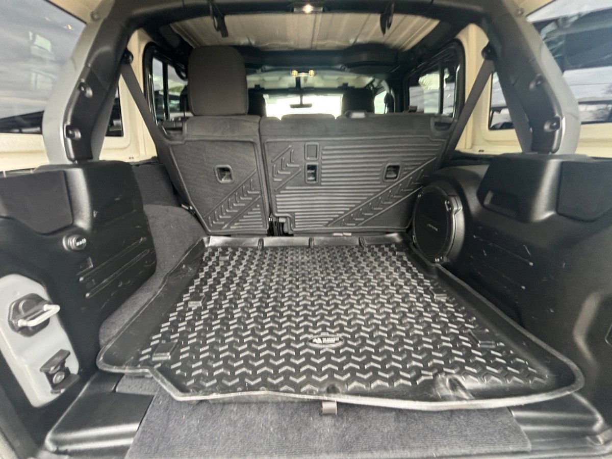 Used 2020 Jeep Wrangler Unlimited Rubicon image 4