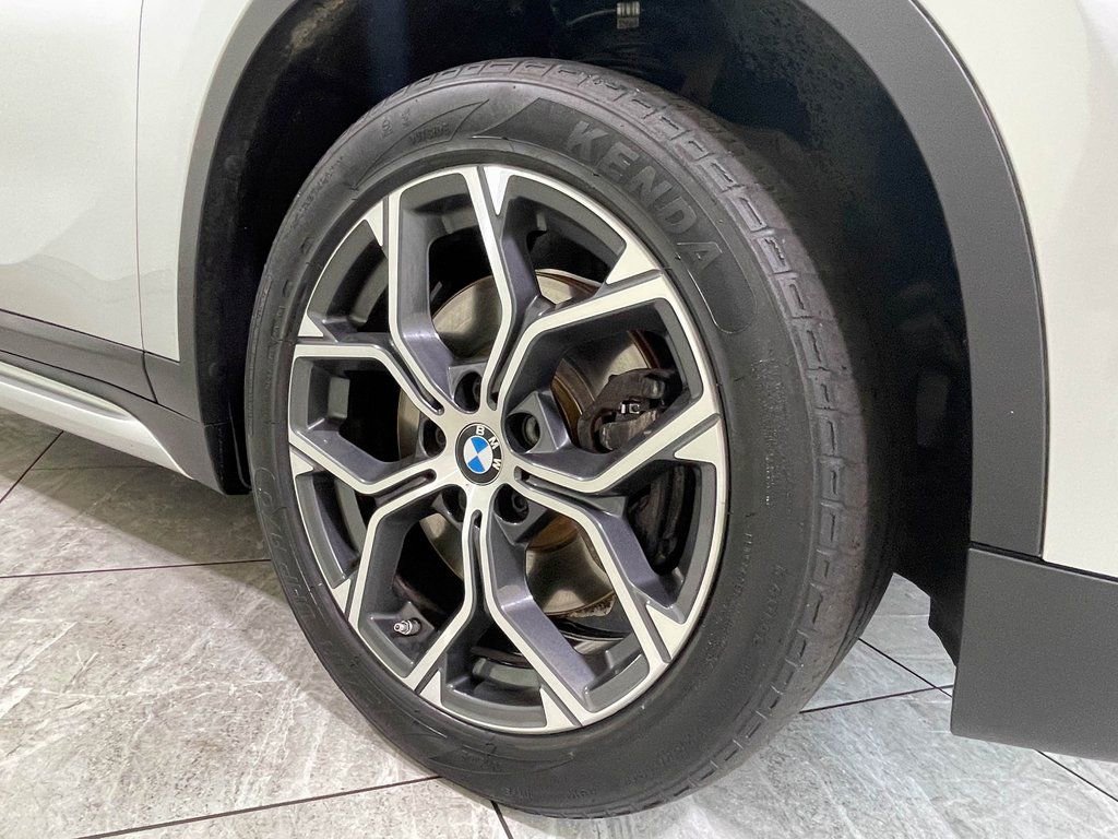 Used 2020 BMW X1 xDrive28i image 9