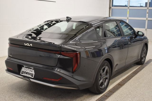 Used 2025 Kia K4 FWD image 4