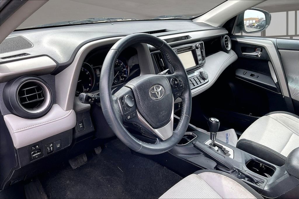 Used 2017 Toyota RAV4 XLE w/ Plus Extra Value Package AWD/4WD image 15