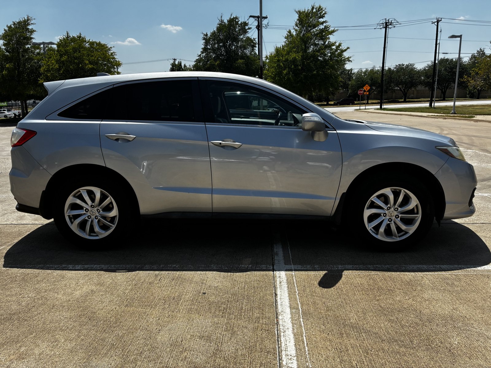 Used 2017 Acura RDX w/ Tech & AcuraWatch Plus Pack FWD image 24