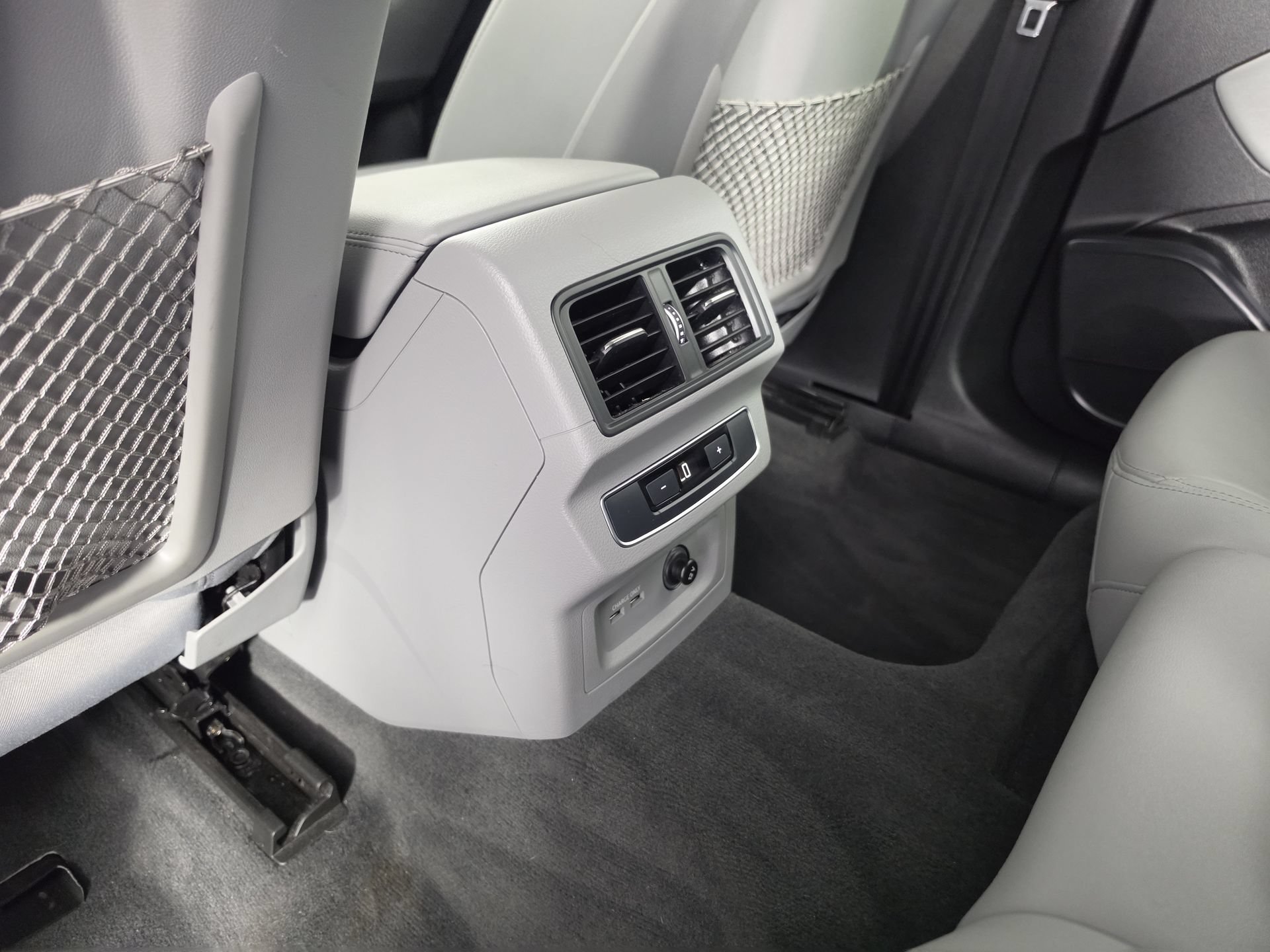 Used 2024 Audi Q5 Premium w/ Convenience Package AWD/4WD image 40