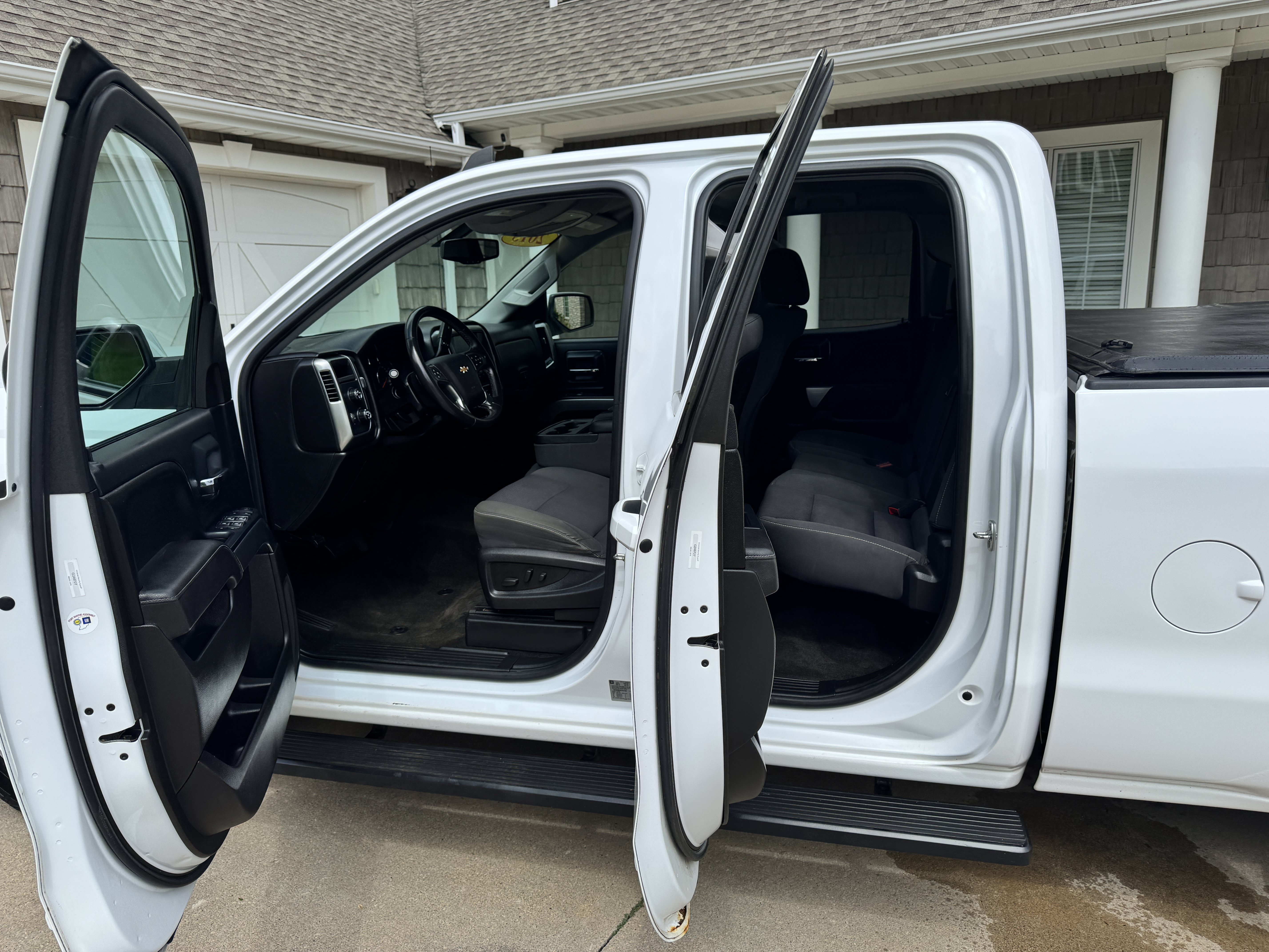 Used 2015 Chevrolet Silverado 1500 LT w/ All Star Edition AWD/4WD image 9