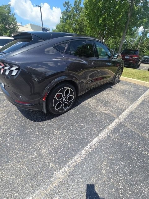 Used 2021 Ford Mustang Mach-E GT AWD/4WD image 3