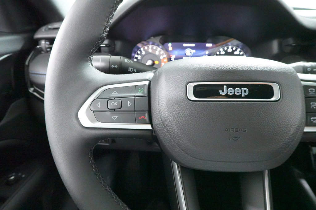 New 2026 Jeep Compass Limited AWD/4WD image 12