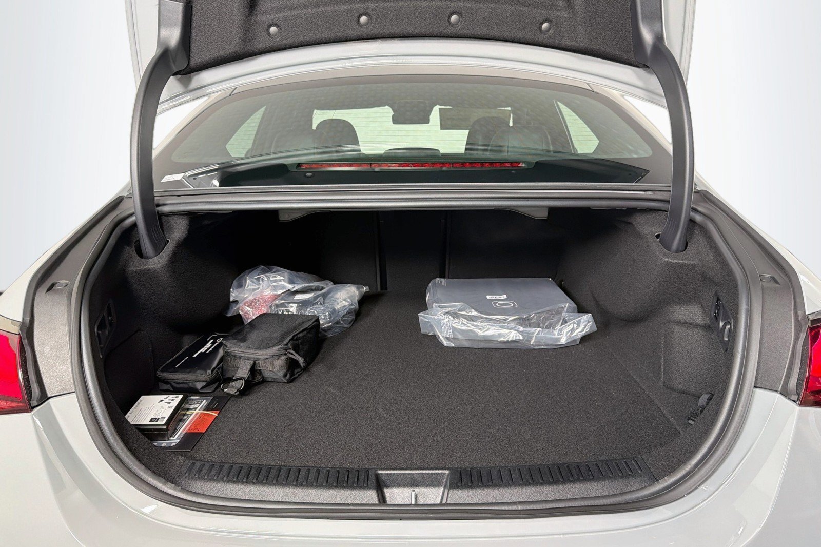 New 2027 Mercedes-Benz E 53 AMG e 4MATIC Sedan image 22