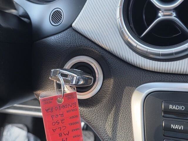 Used 2014 Mercedes-Benz CLA 250 image 21