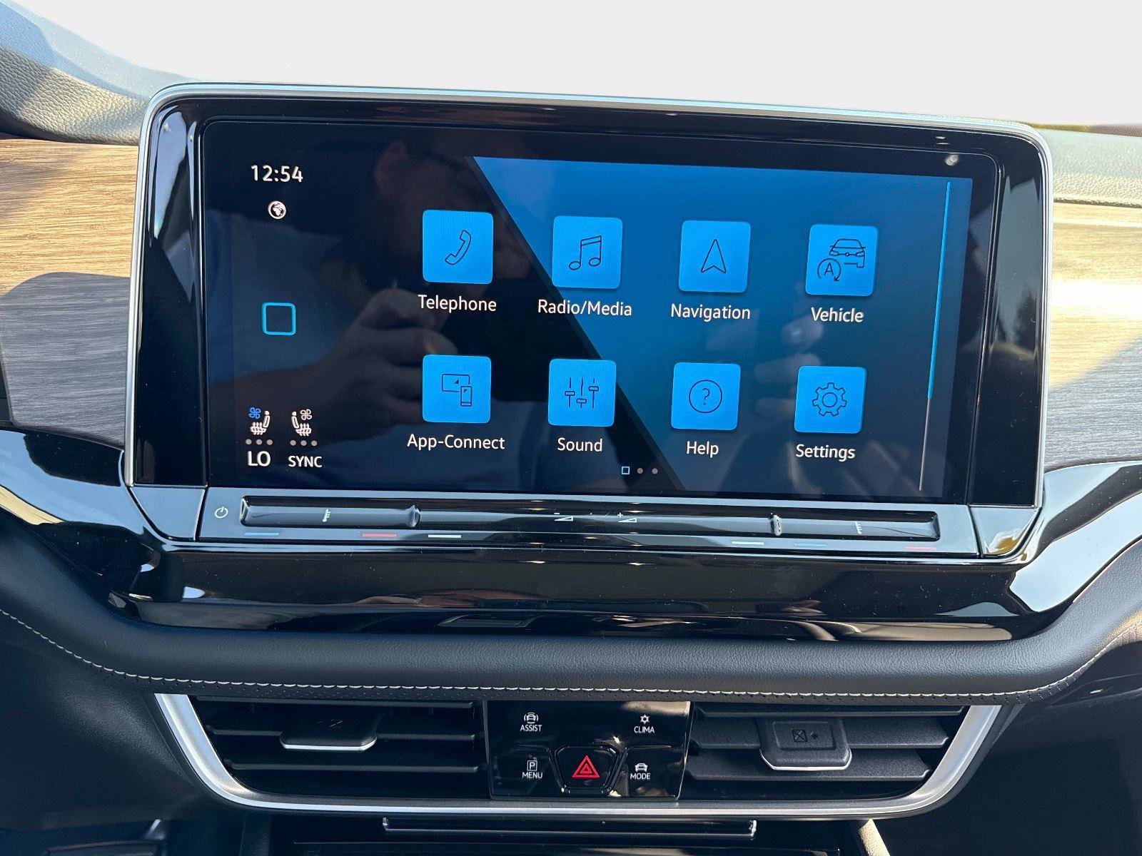 New 2026 Volkswagen Atlas SEL Premium R-Line image 25